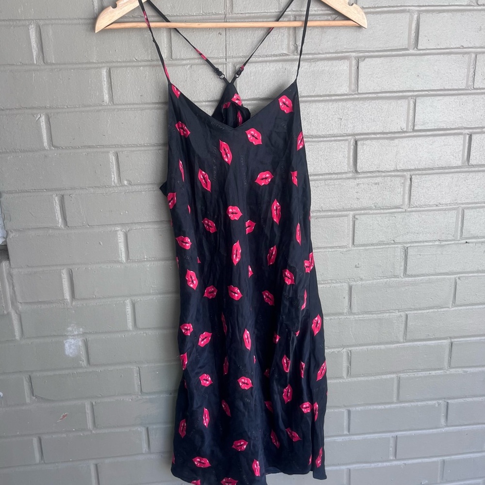 Vintage 100% Silk Hugs & Kisses Chemise Nightgown Slip Gown Nightie Lingerie M